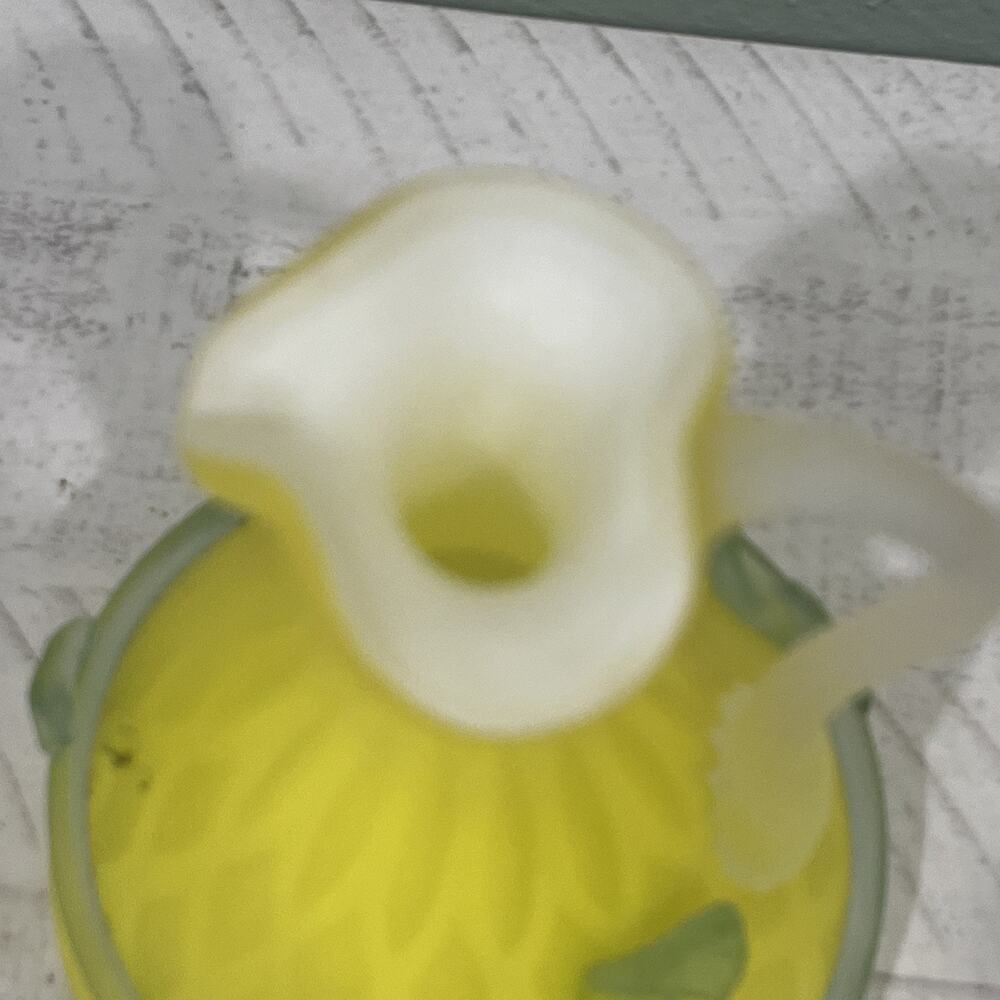 Fenton Burmese Yellow Cased Glass Diamond Pattern w/ Leaves – Damaged ‼️ - Picture 6 of 12